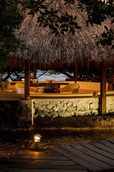 Coralina Islands Day Trip With Carriage Ride Cartagena - Exploring Cartagenas Old City