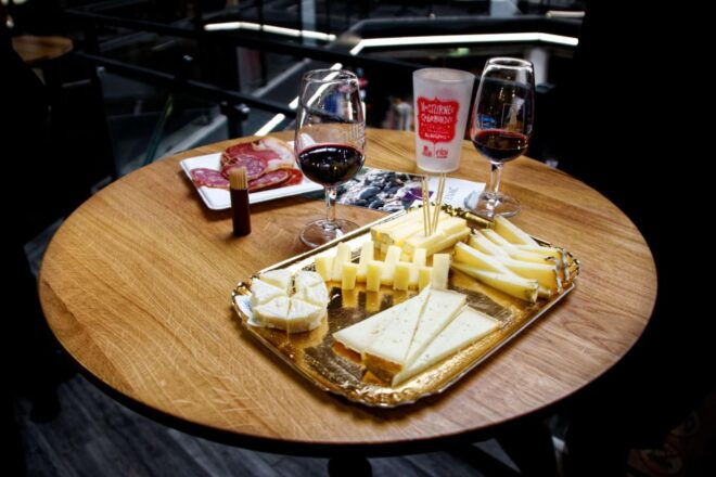 Cordes-Sur-Ciel: Gourmet Tour With Tastings - Tastings Offered