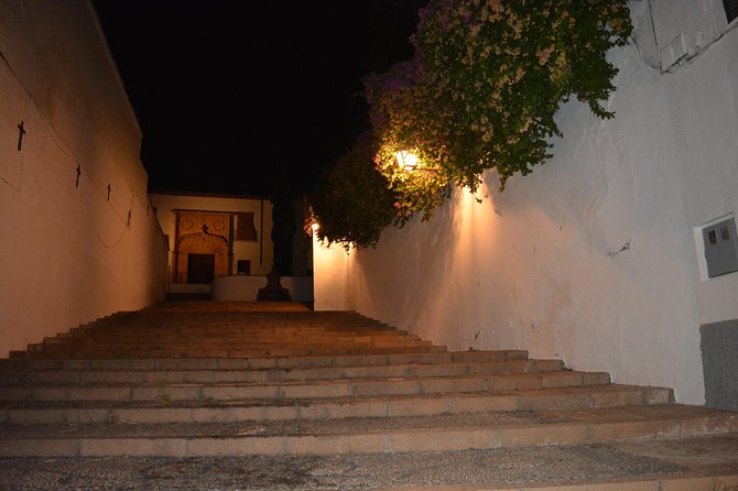 Cordoba by Night Customs & Traditions Private Tour - Customer Reviews