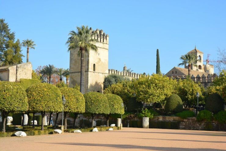 Cordóba: Gardens & Fortress of Catholic Monarchs Guided Tour - Booking and Cancellation Details