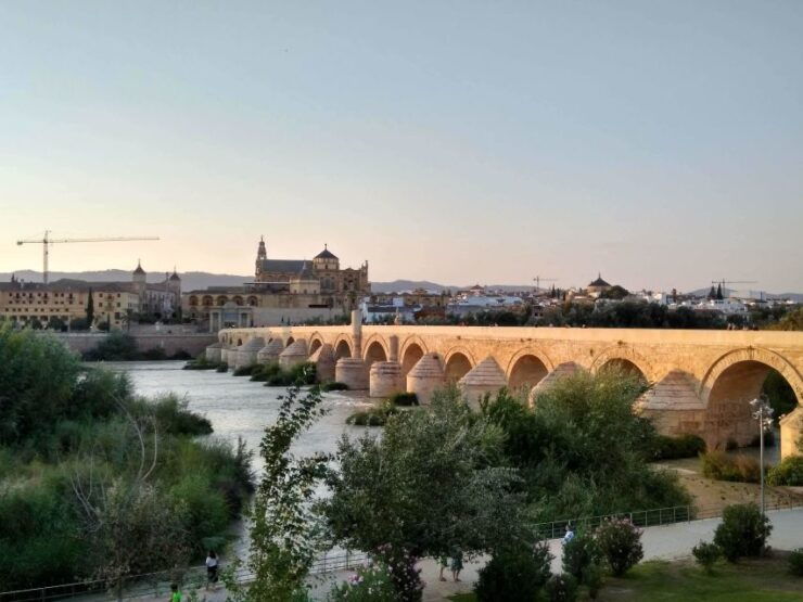 Córdoba Highlights Walking Tour - Key Landmarks
