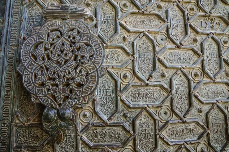 Córdoba: Mosque-Cathedral and Alcazar Tour - Experience Highlights