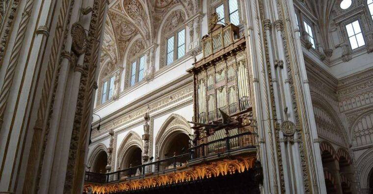 Cordoba: Private 3-Hour Monuments Tour - Exploring the Great Mosque-Cathedral