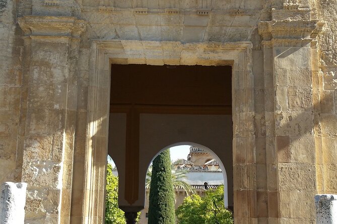 Cordoba Private Tour Including Visit to the Fortress - Meeting Point Details