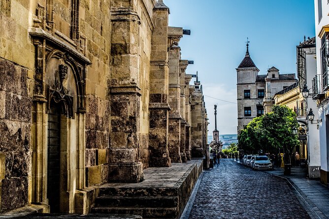 Cordoba Private Tour Including Visit to the Fortress - Group Size and Pricing