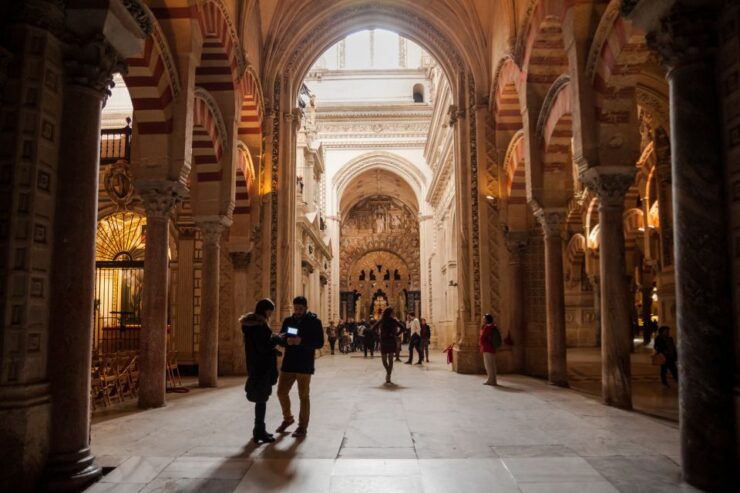 Córdoba: Skip-the-Line Great Mosque-Cathedral History Tour - Experience Highlights