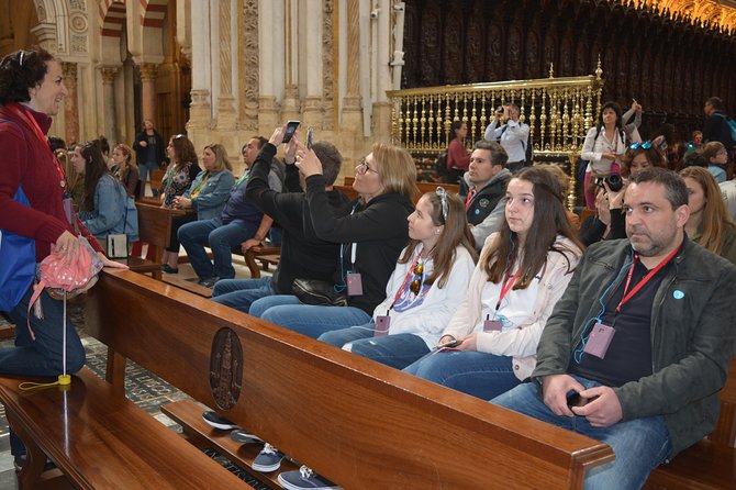Cordoba Tour With Alcazar, Synagoge & Mosque Skip the Line - Common Questions