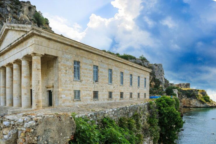 Corfu City Exploration Game and Tour - Discover Iconic Locations in Corfu