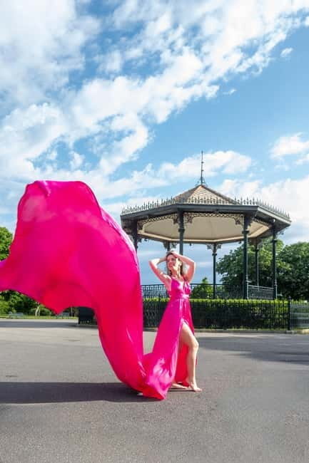 Corfu: Old Town Photoshoot in Flying Dress - FAQ