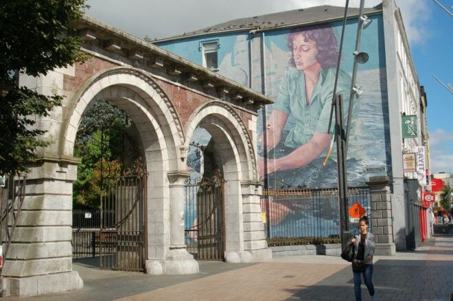 Cork: Guided Historical Walking Tour - Discovering Hidden Gems and Stories