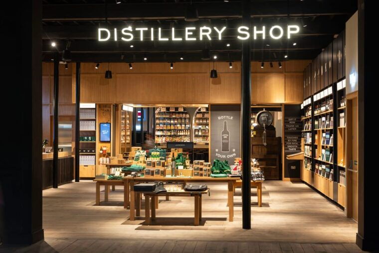 Cork: Midleton Distillery (Jameson) Premium Whiskey Tasting - The Sum Up  