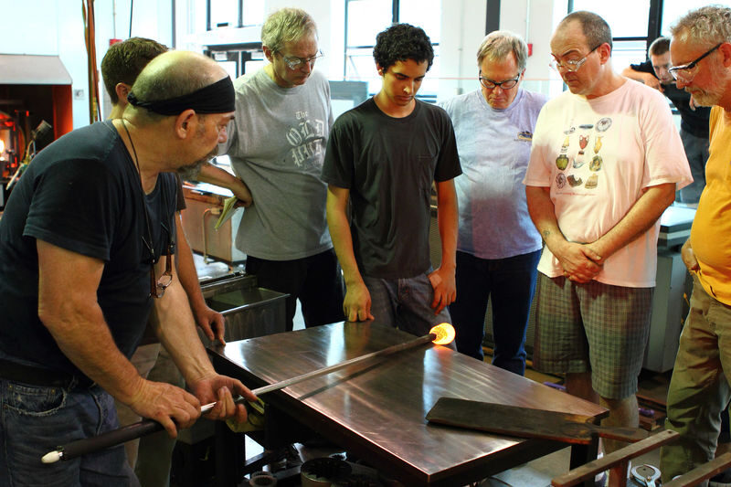 Corning Museum of Glass Ticket - Let the science explain the spectacle