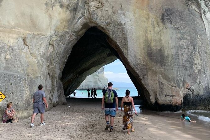 Coromandal Hot Water Beach & Cathedral Cove Day Tour From Auckland - Exploring Cathedral Cove