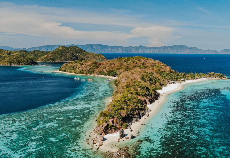 Coron Island Escapade Malcapuya (2 White Sand Island and 1 Sandbar) - The useful details at a glance