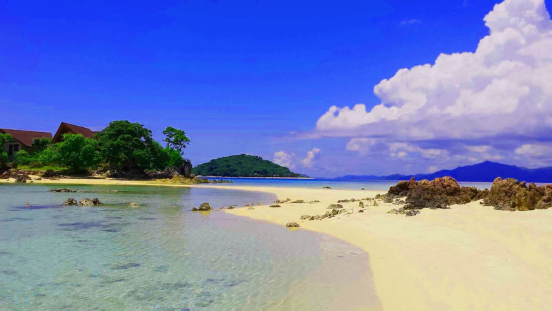 Coron Island Escapade Tour - Long rides lead to the best beach time