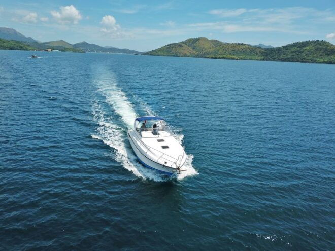 Coron: Private Island-Hopping Tour on a Yacht or Speedboat - Full Description