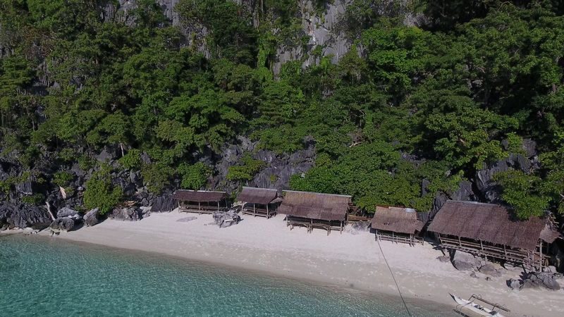 Coron Super Ultimate Day Tour - Lagoons, reefs, and the value of choosing a kayak