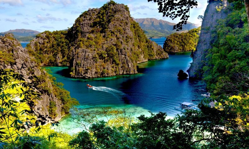Coron Ultimate Tour - A full day on Coron’s water