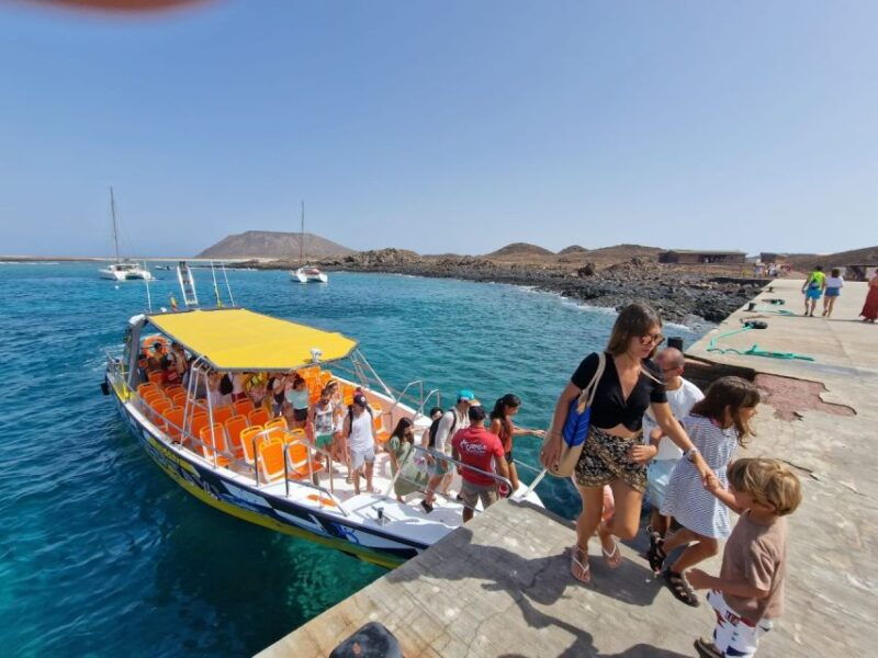 Corralejo: Isla De Lobos Round-Trip Ticket With Park Entry - Travel Experience