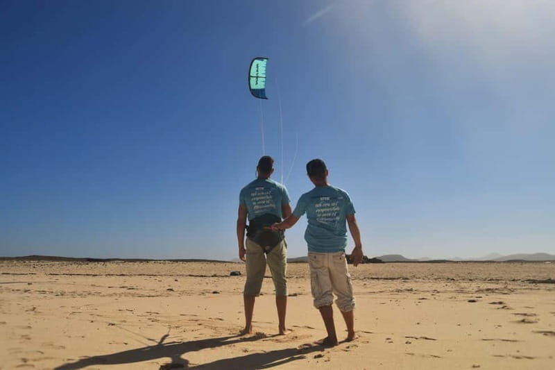 Corralejo: KITESURF BEGINNER COURSES. Semi-Private groups - The Learning Environment and Instructor Expertise  