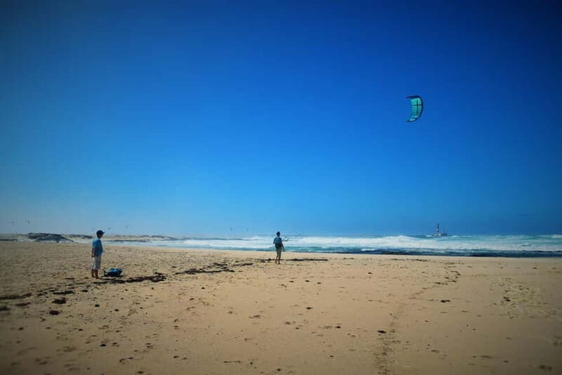 Corralejo: KITESURF BEGINNER COURSES. Semi-Private groups - FAQ: Common Questions About Corralejo’s Kitesurf Beginner Courses  