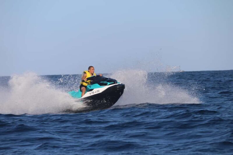 Corralejo: Power Jetski Experience - Analyzing the Price and Value