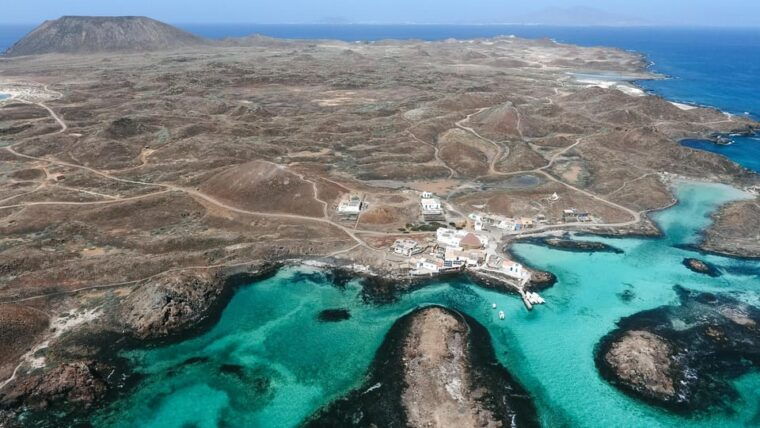 Corralejo: Return Ferry Ticket to Lobos Island Fuerteventura - Exploring Lobos Island
