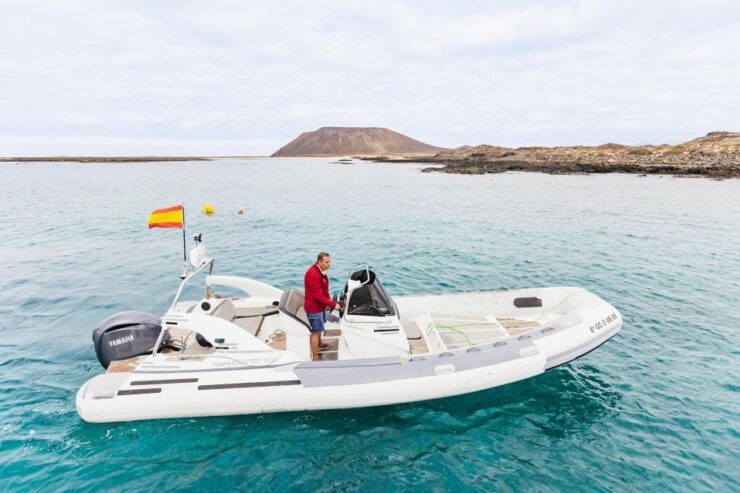 Corralejo: Sail for Lobos Island With Drinks and Snorkeling - Highlights