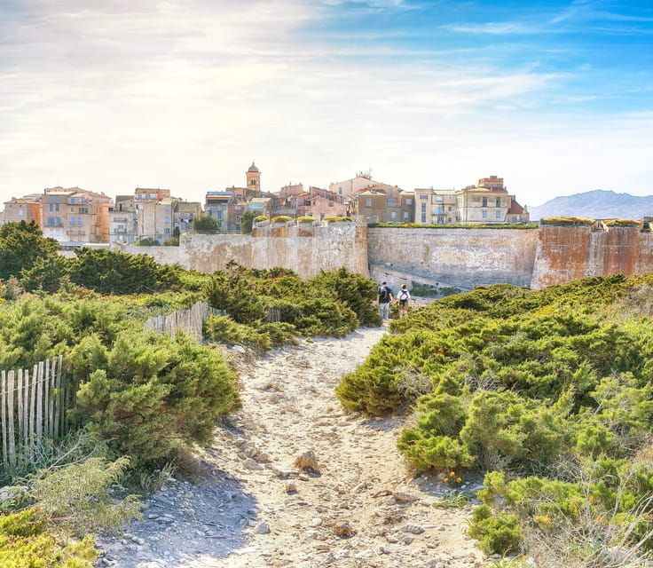 Corsica Dream: 8-Day Shared Group Escorted Package - Key Points