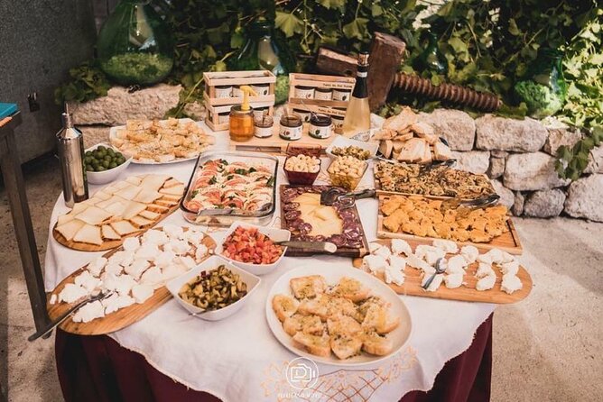 Cortecorbo Winery: Pizza Cooking Class & Lunch/Wine Tasting - Sample Menu Delights