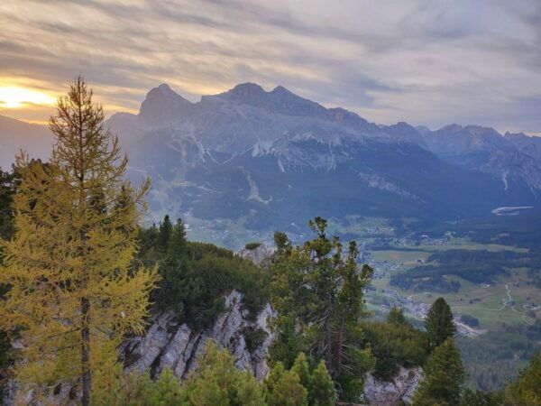 Cortina Dampezzo: High Altitude Off-Road Scenic Spots Tour - Additional Tips