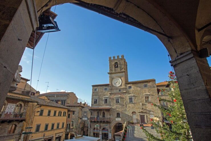 Cortona: 3-Hour Private Walking Tour - Private Group Setting and Highlights