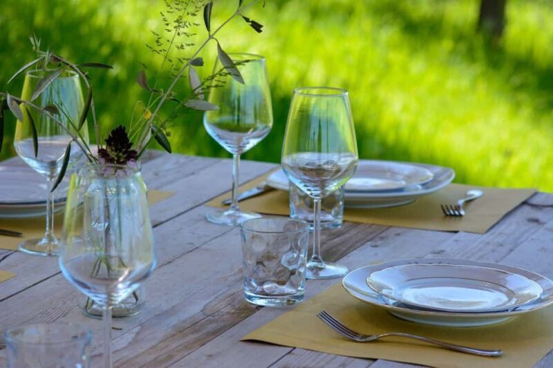 Cortona: Organic wines tasting at Colle Acacia's vineyards - Who Would Enjoy This Experience?