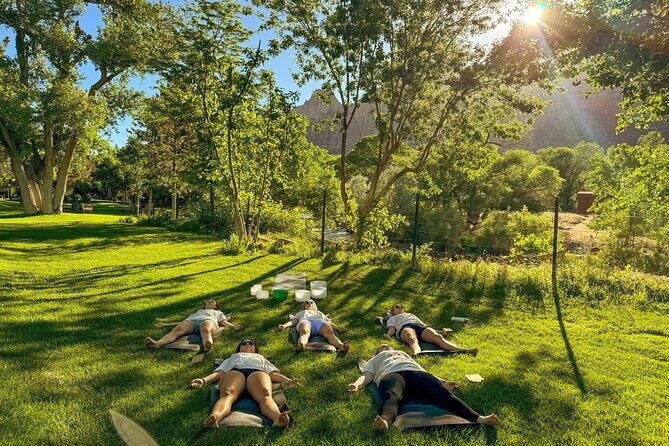 Cosmic Flow: Yoga, Meditation & Sound Healing in Zion - A Closer Look at the Experience