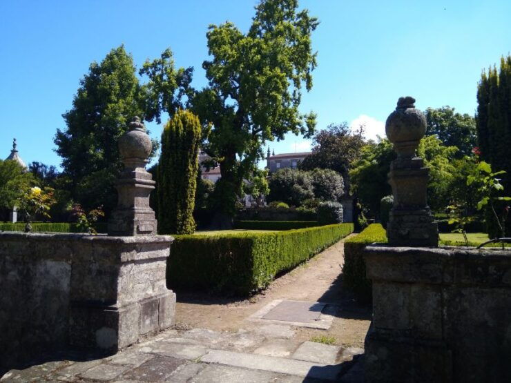 Cosmopolitan Braga - Full Day - From Porto - Highlights