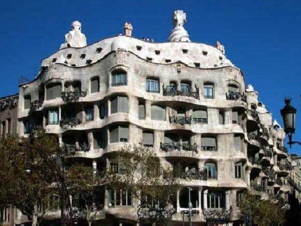 Costa Brava: Barcelona Panoramic Highlights Tour - Participant Information
