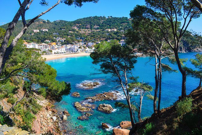 Costa Brava & Dali Museum Guided Tour From Barcelona - Inclusions