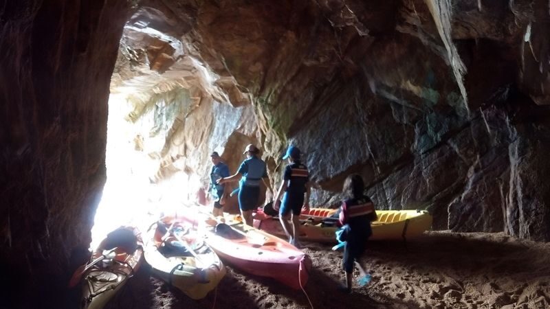 Costa Brava Full-Day Kayaking & Snorkeling Tour from Barcelona - Sandwich, free time and the ride back
