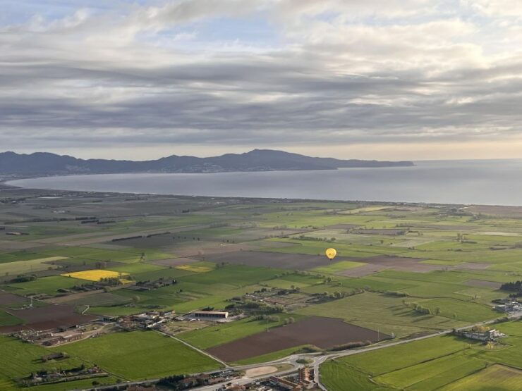 Costa Brava: Hot Air Balloon Flight - Experience Highlights