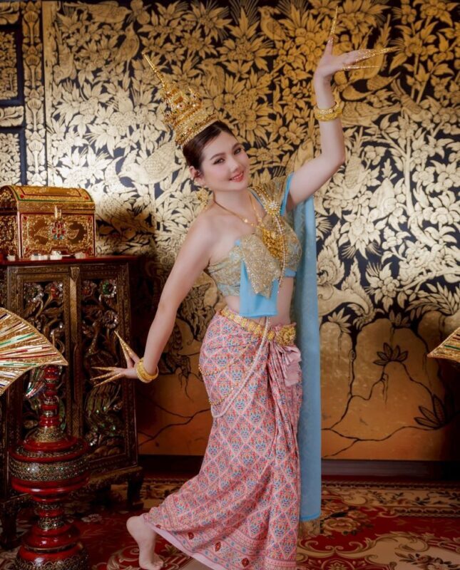 Costume rental by CHUT THAI THAPHAE STUDIO in Chiang Mai - Who should book this Chiang Mai costume rental?