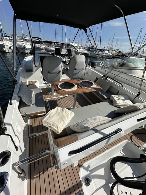 Côte D'azur: Boat Tour Between Monaco and Nice - Frequently Asked Questions
