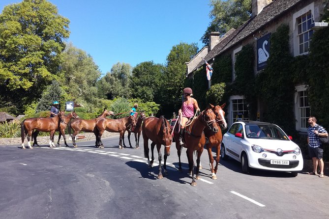 Cotswold and Oxford Private Group Day Tour From Watford - Meeting and Pickup