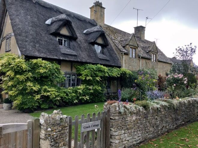 Cotswolds: Full-Day Private Walking Tour With Local Guide - Full Description