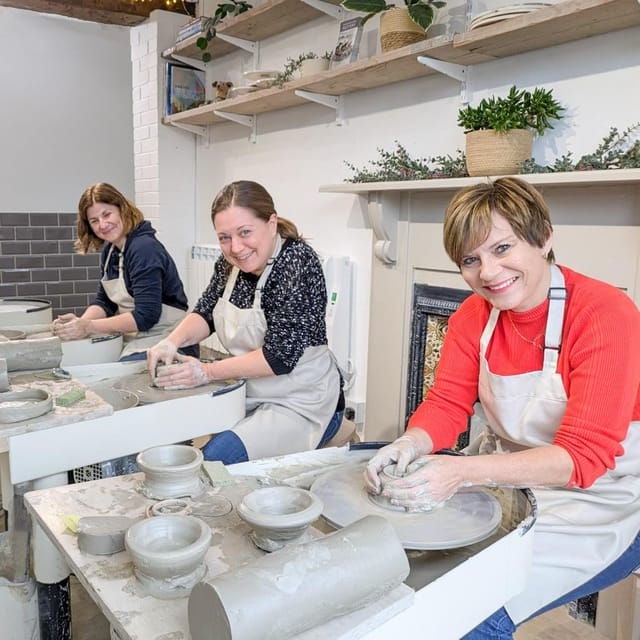 COTSWOLDS: Potters Wheel Taster Experience - Considerations