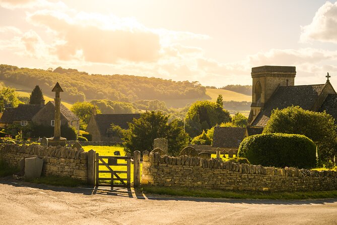 Cotswolds Village Private Car Tour and Photoshoot - Cancellation Policy