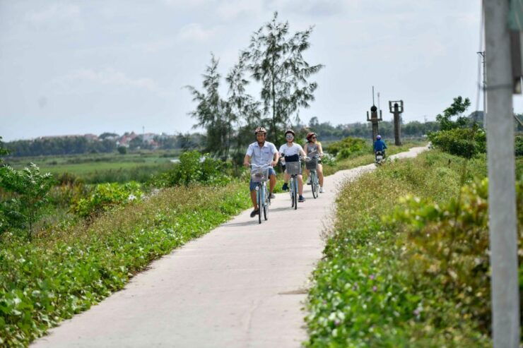 Countryside Bike Tour, Basket Boat and Cooking Class - Good To Know