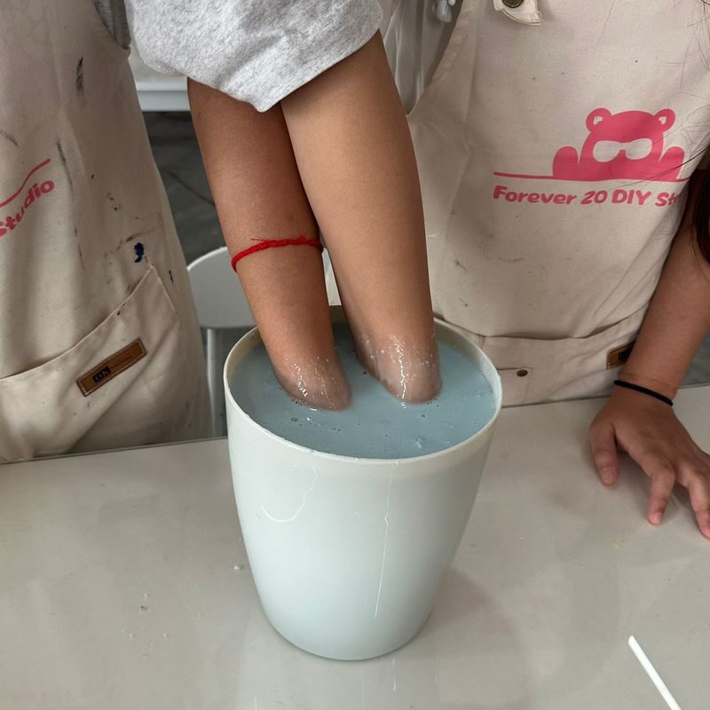Couple Hand Molding by Forever Twenty DIY Studio in Johor Bahru - Practical details before you go