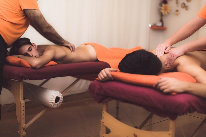 Couple Massage: 1 Hour - Overview and Inclusions
