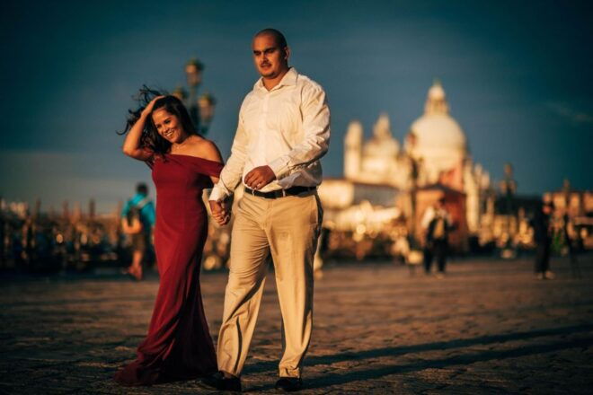 Couple Photography in Romantic Venice Among the Streets And. - Participant Criteria and Date Selection
