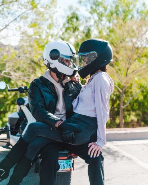 Couples Private Unforgettable Guided Tour to Red Rock Canyon - Common Questions